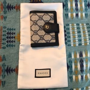 Authentic Gucci Card Case